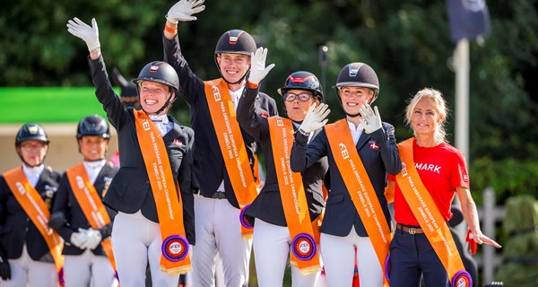 De danske pararyttere ved EM i Paradressur 2025 i Ermelo, Holland. Foto: Arnd Bronkhorst
